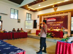 “Sinergi Polisi dan Masyarakat, Jumat Curhat Polda DIY Digelar di Margomulyo”